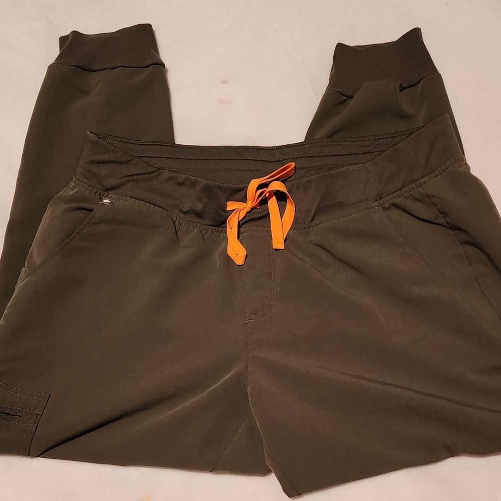 FIGS scrub pants